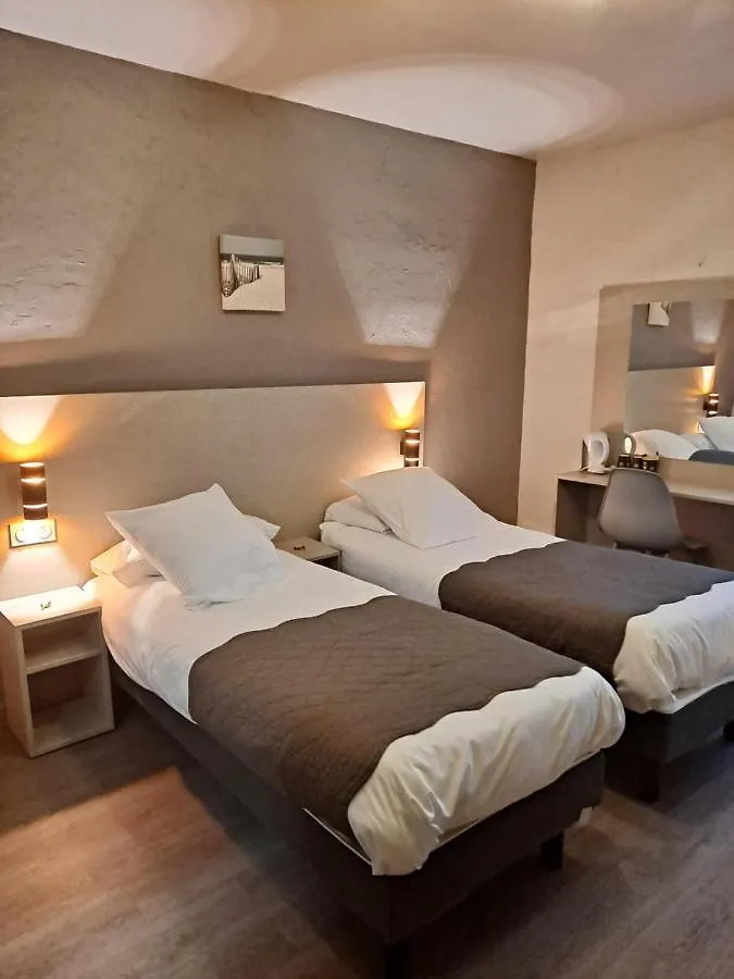 Hotel Du Viaduc Tarascon 2*,